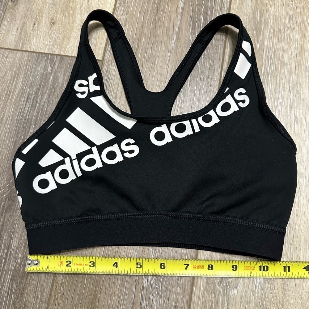 🛍️adidas sports bra great condition.